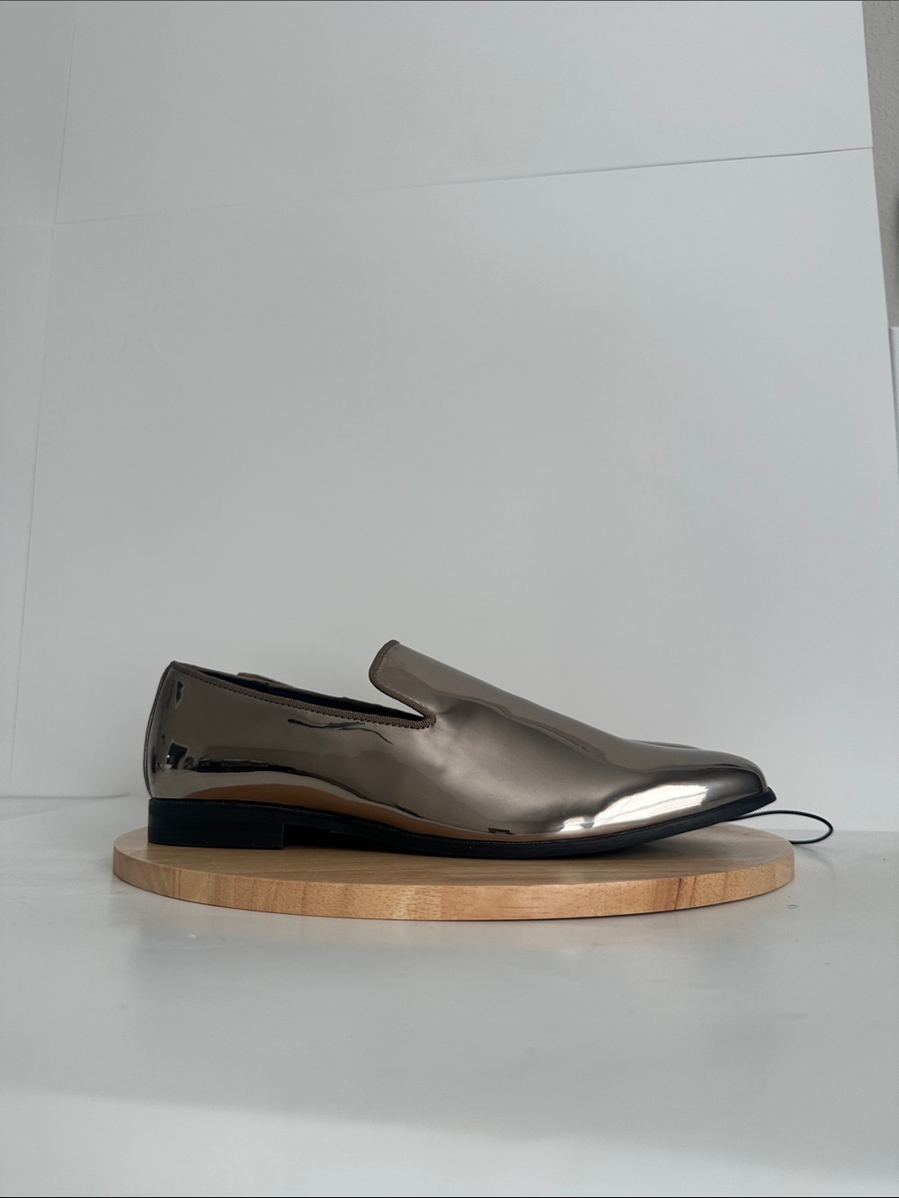 J. Ferrar Mens Sutton Round Closed Toe Slip-On Shoe 10.5